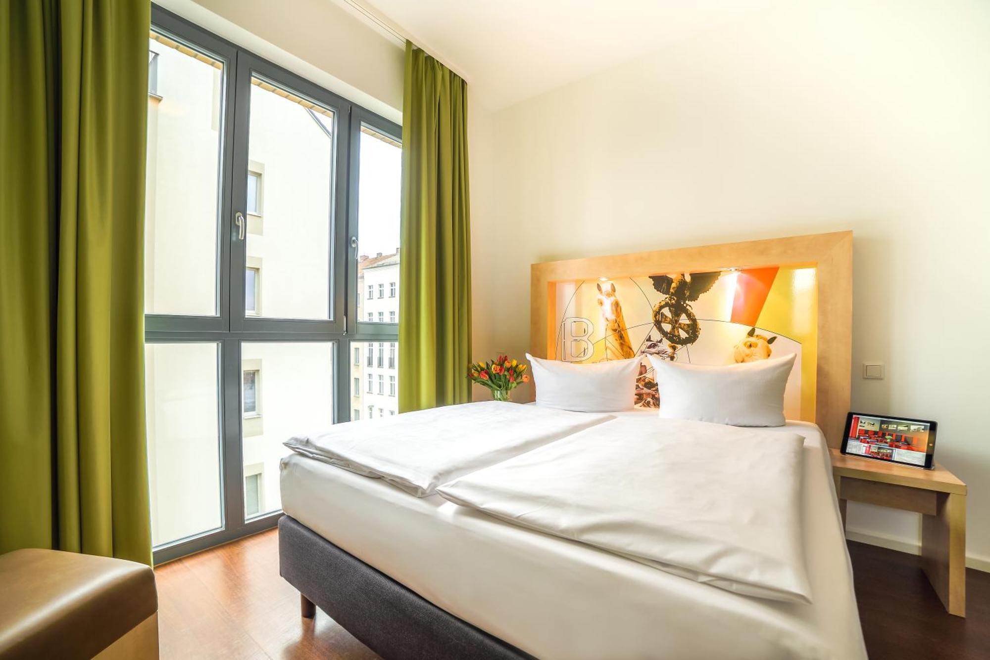 H+ Hotel 4Youth Berlin Eksteriør billede